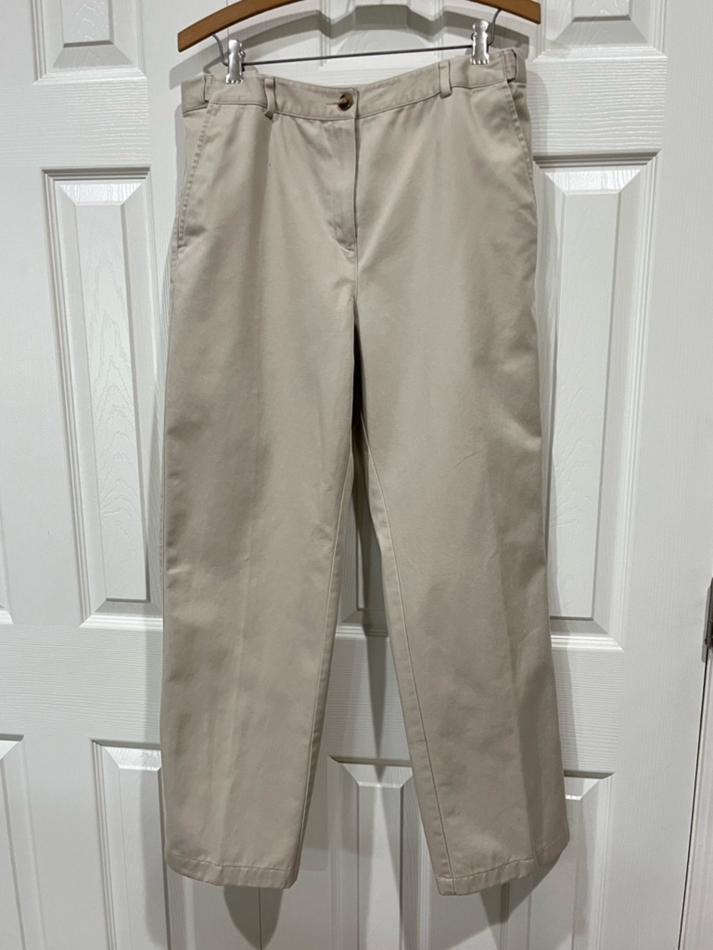 LL Bean Classic Fit Chino Straight Leg Khaki Pants Women’s 10
